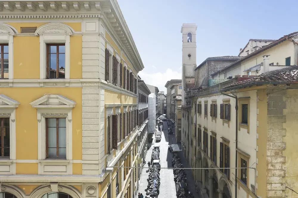Elegant Duomo apartment - photo 1