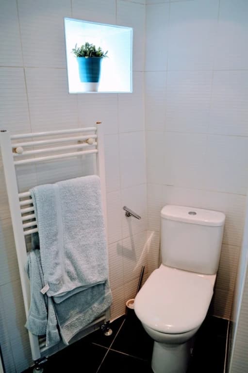 1 Bedroom Open Plan Apartment - photo 10