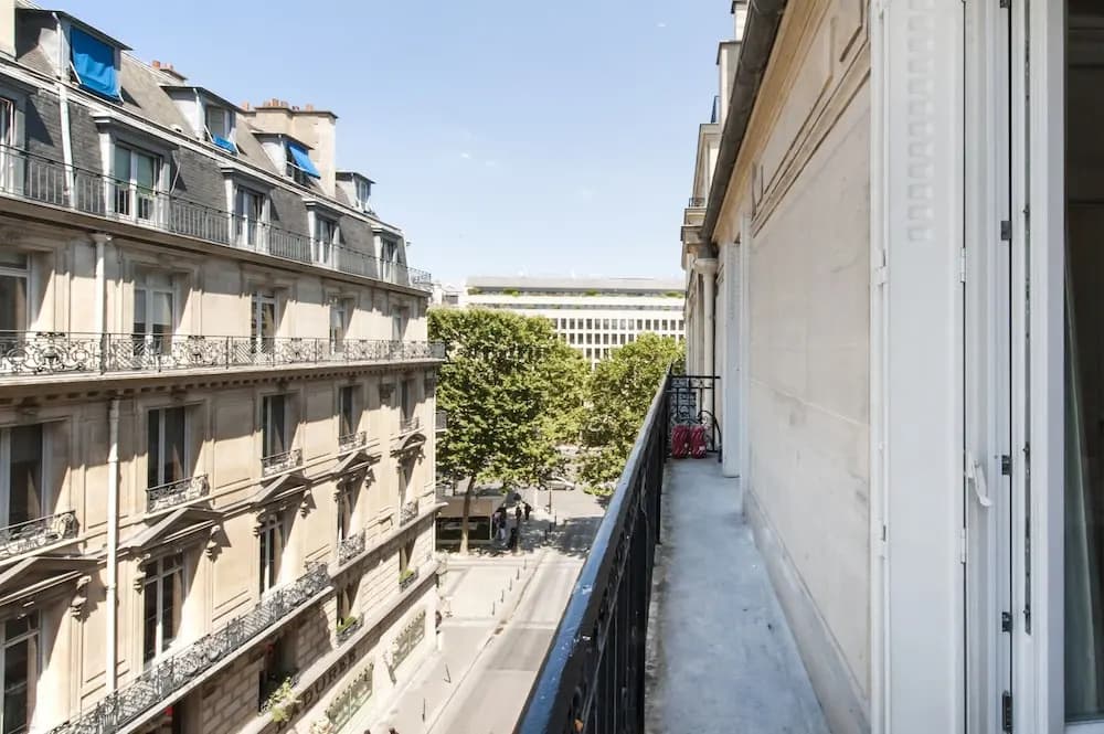 Champs Elysées - Lincoln Appartements - main photo