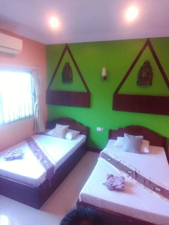 Latinos Hostel - photo 3