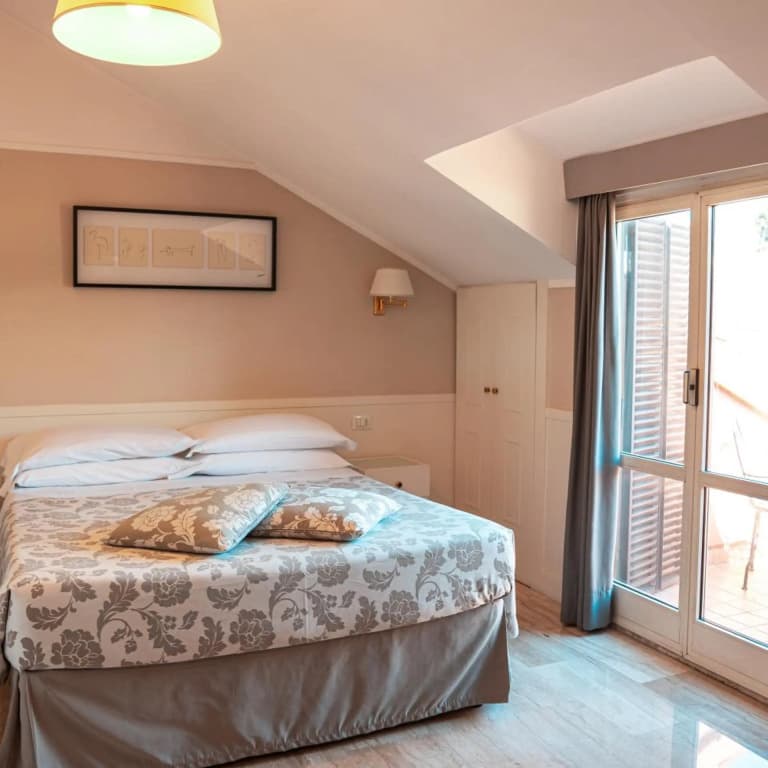 Hotel Modigliani - photo 29