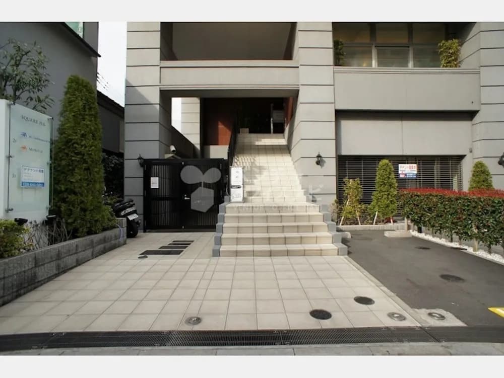 Square Shibuya 1 - main photo