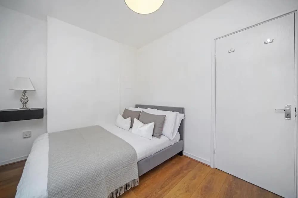 Rosalind House - photo 14