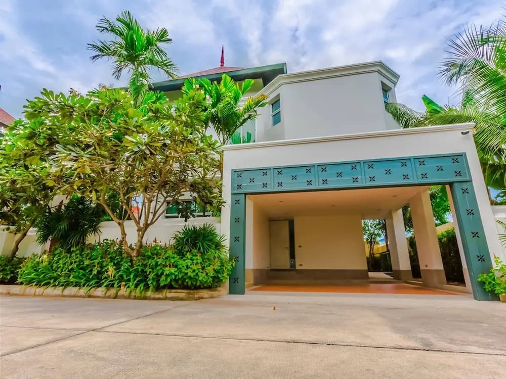 Nagasiri Villa 01 - main photo