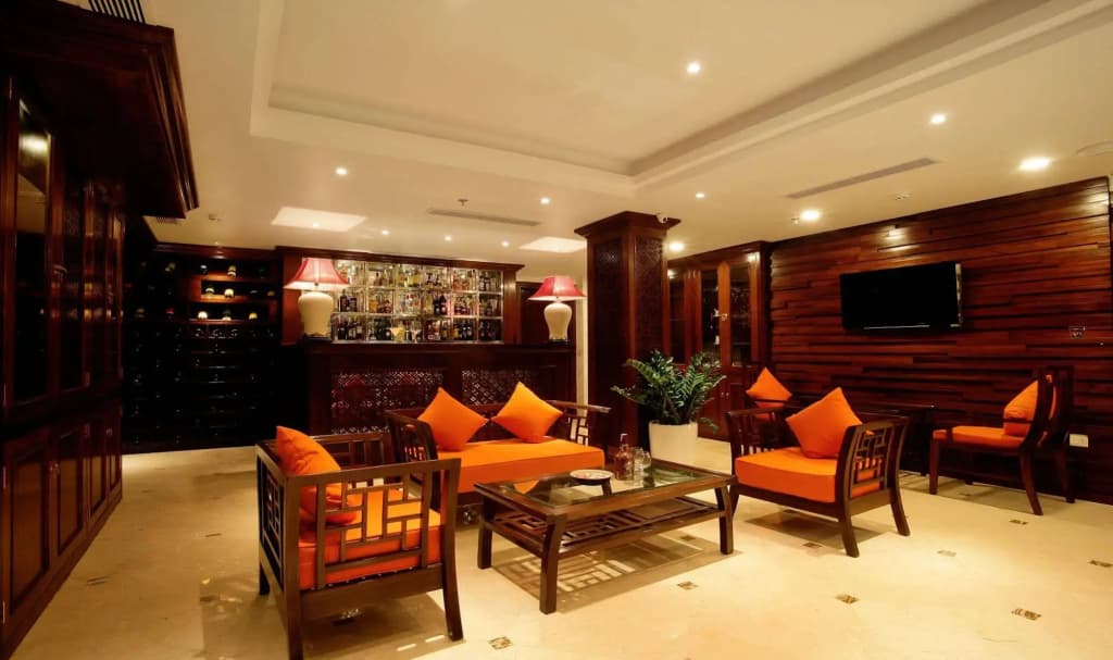L’Signature Hanoi Hotel - photo 18
