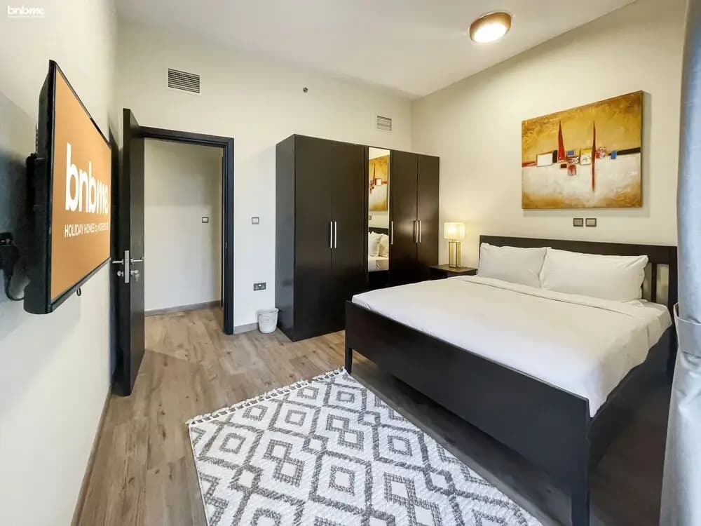 3B-Marina Wharf 1-1505 by bnbme homes - photo 3