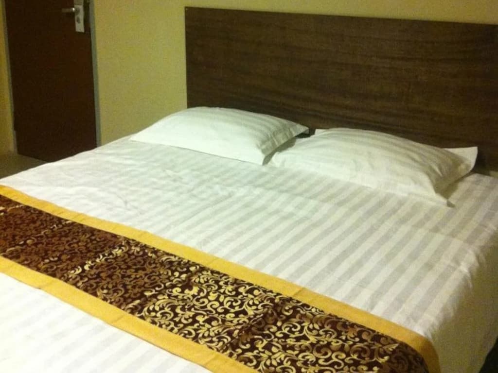 T Hotel - photo 7