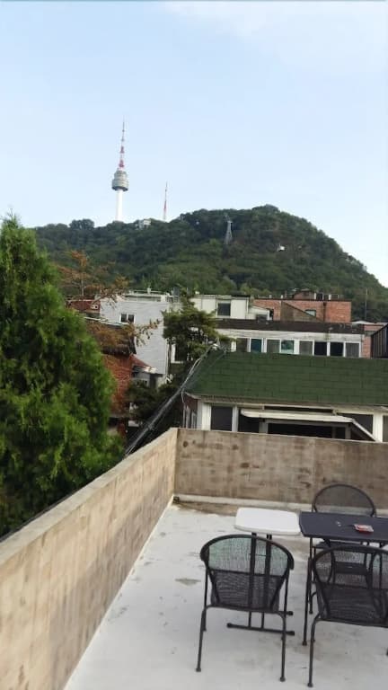 Space Guesthouse - photo 10