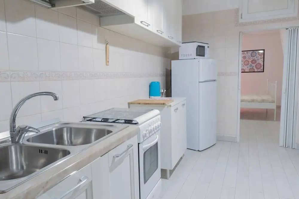 Grimaldi Apartments - Jolie - photo 8