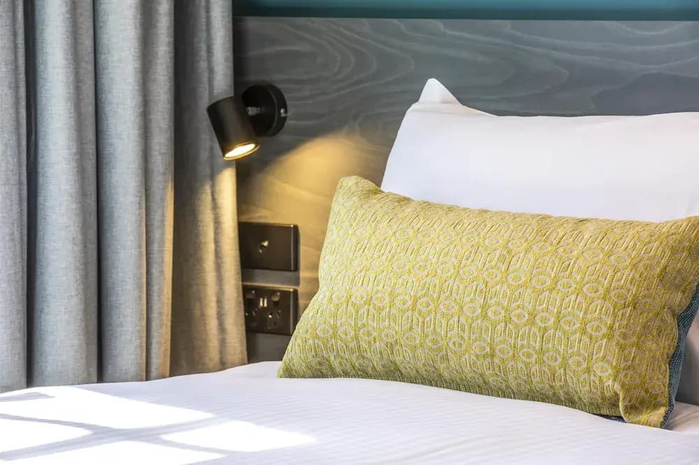 Royal Hotel by Nightcap Social - photo 39