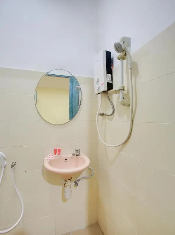 OYO 89590 Hotel Foong Inn - photo 9