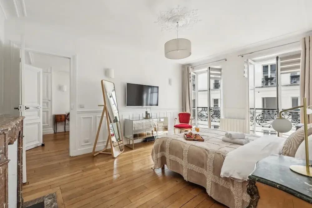 Stylish 3BR Near Tuileries Gardens - photo 6
