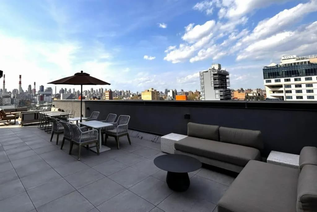 Dutch Hotel Long Island City New York , Belvilla District 6 Formerly Sonder - photo 9