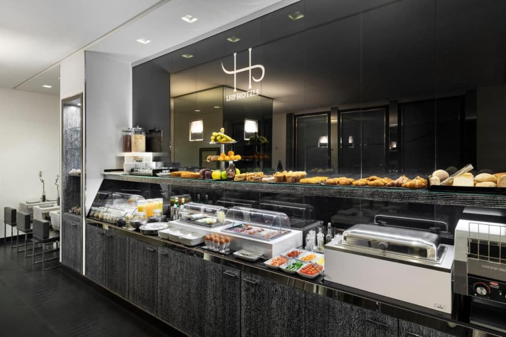 LHP Hotel Napoleon - photo 39
