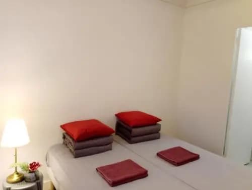 K & C Bed and Breakfast - photo 2