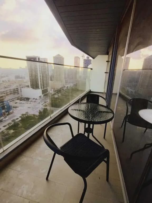 Stunning 1B With Balcony & City View - dubai - photo 5