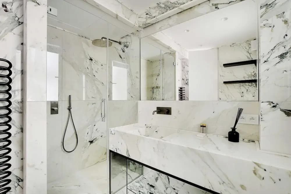 Exceptional apt With A/C - 2bd/4p - Parc Monceau - photo 7
