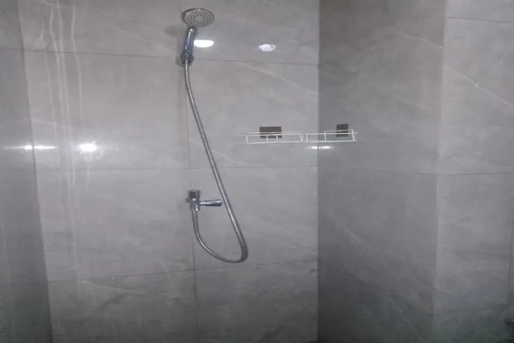 S&A Property 5 - photo 10