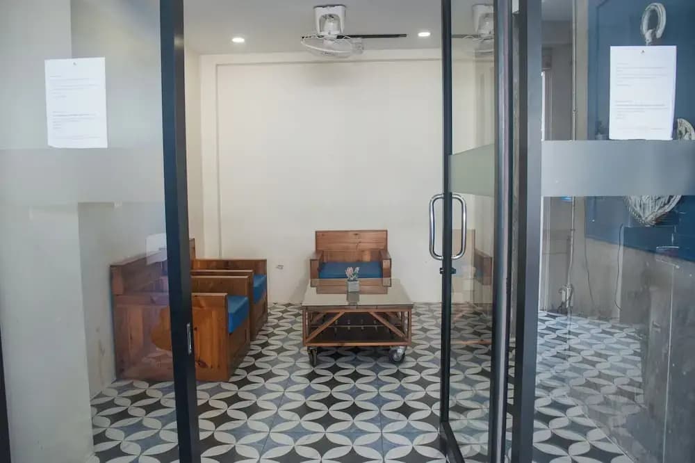 The Blue Pearl Kata Hotel - photo 12