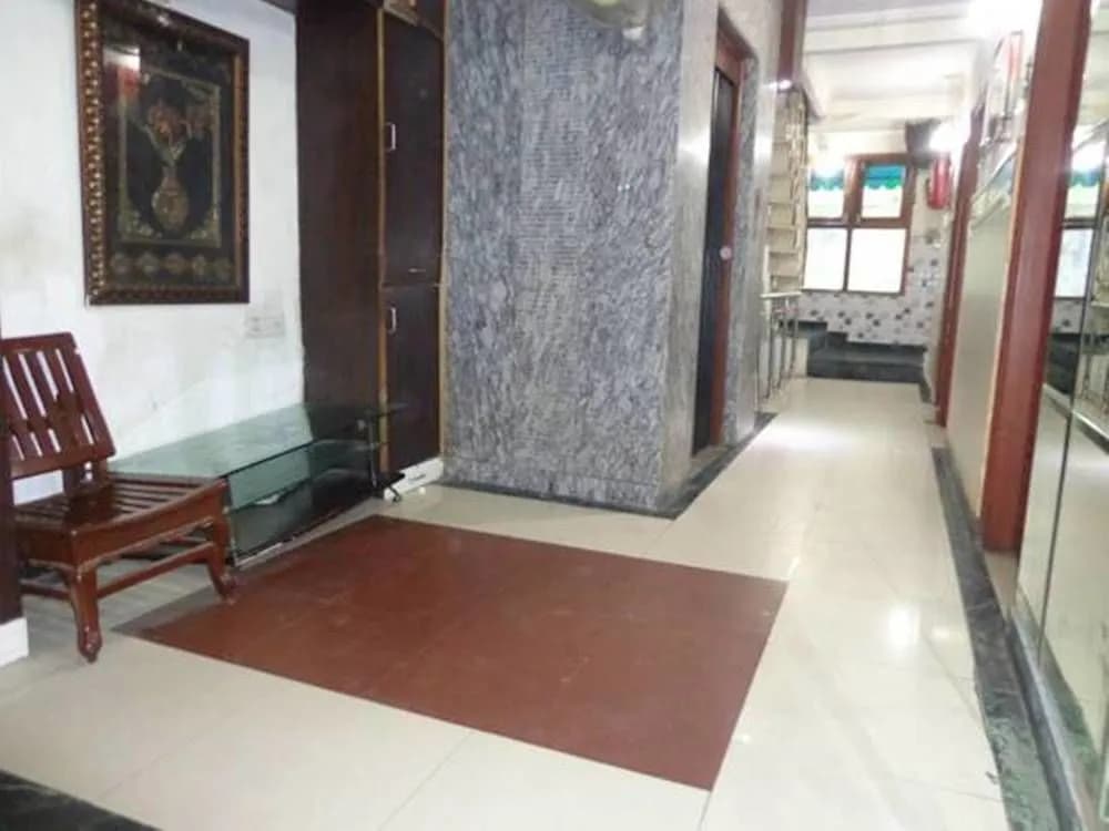 OYO 2680 Hotel Presidency - photo 14