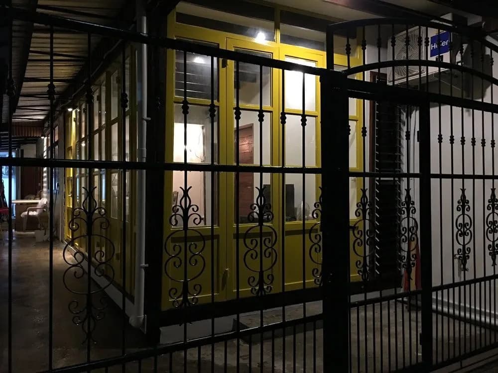 Hidden Sleep Lodge - photo 13