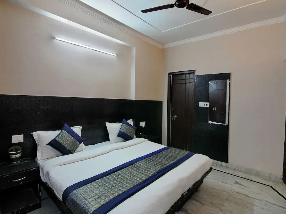 Nirvana Residency by OYO Rooms - photo 4
