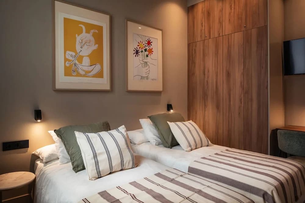 Lovely 6 BR Flat in L Eixample - photo 19