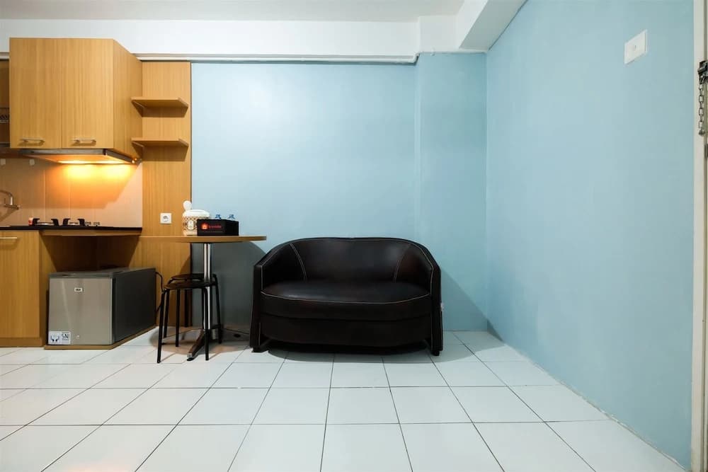 Simply And Homey 2Br Apartment At Kalibata City - photo 2
