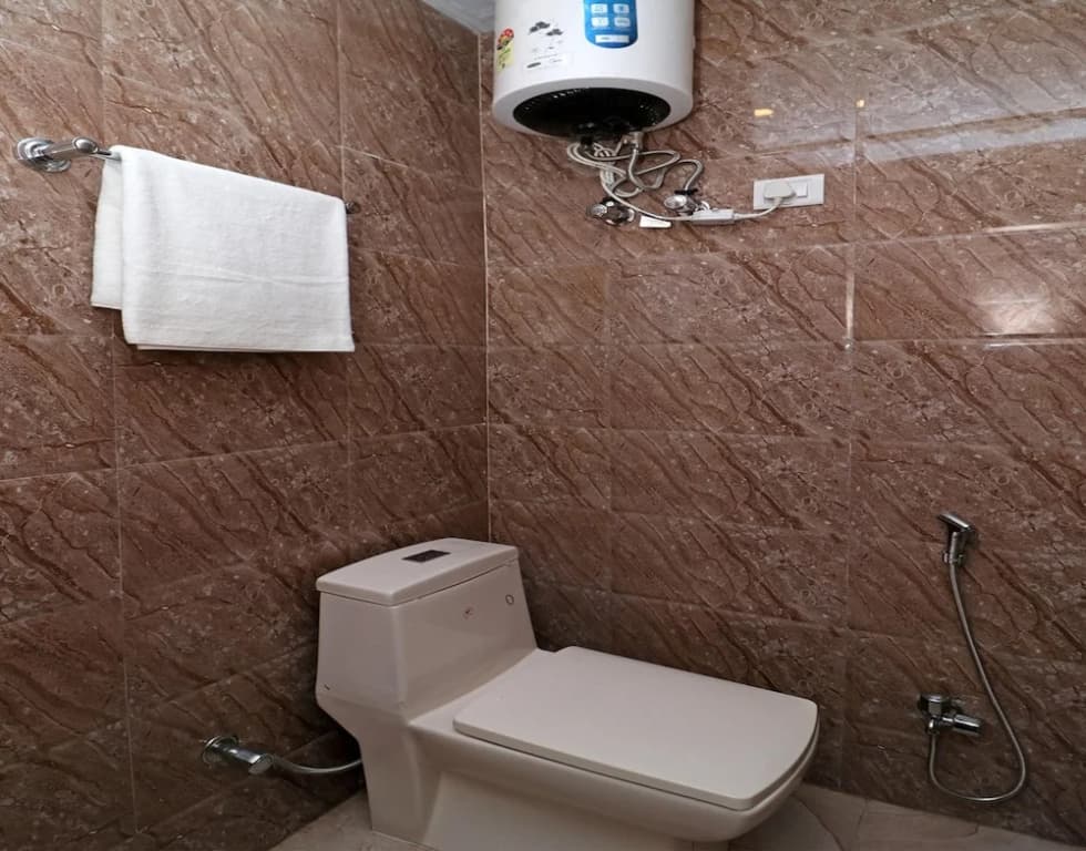 Hotel The Best - photo 8