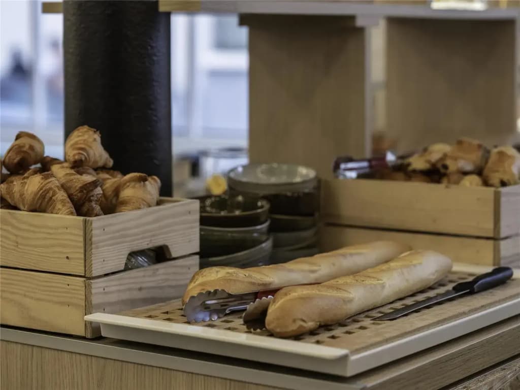 ibis Styles Paris Montmartre Nord - photo 17