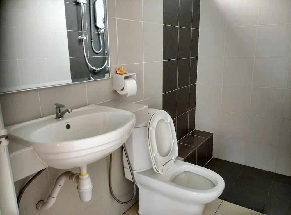 KB D'Perdana Suites - photo 8