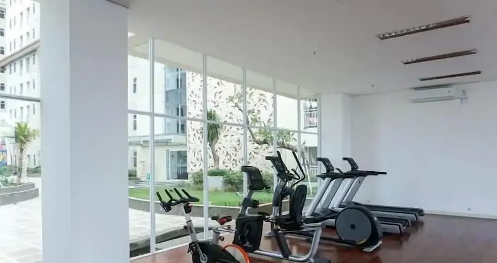 Basic Simple 1Br At Apartment Vittoria Residence - photo 13