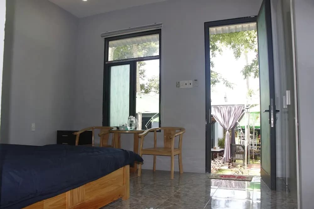 Pineapple Hotel - photo 4