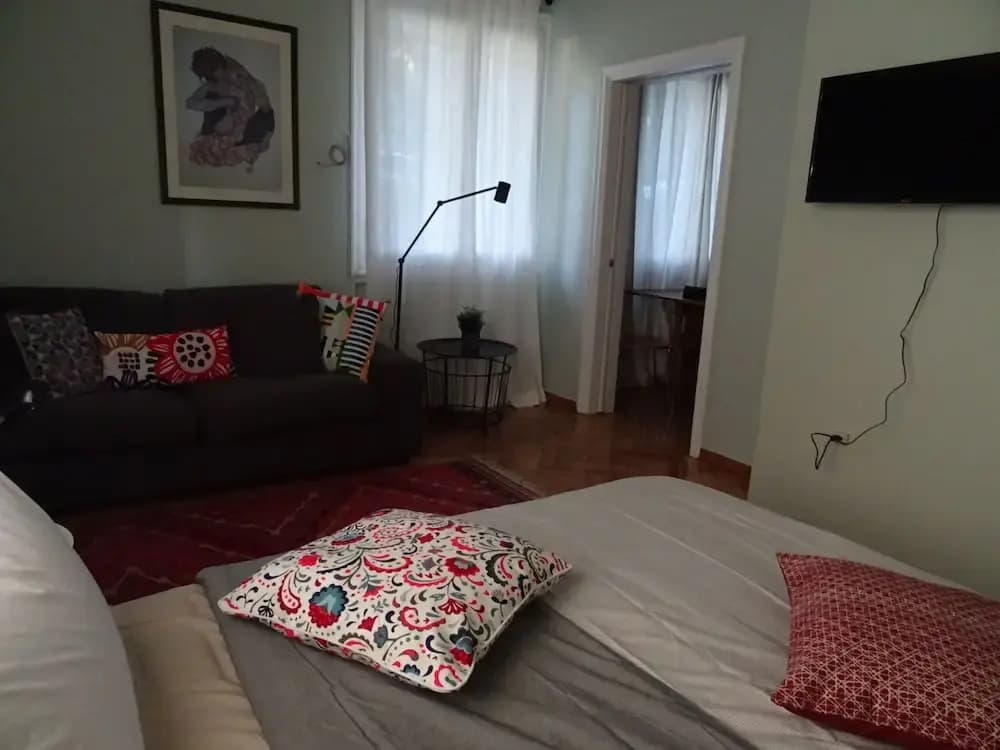 Ivy apartment at Lycabettus hill - photo 2