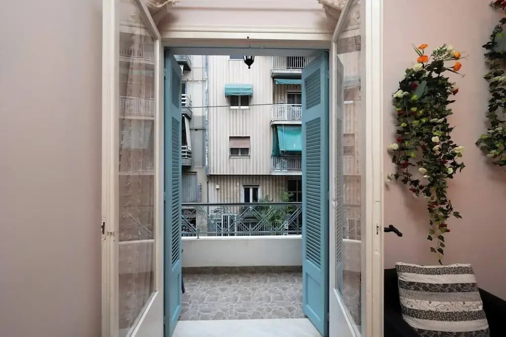 Acropolis Lux Retreat Apartment - photo 6