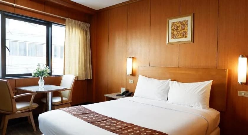 Dynasty Inn - photo 5