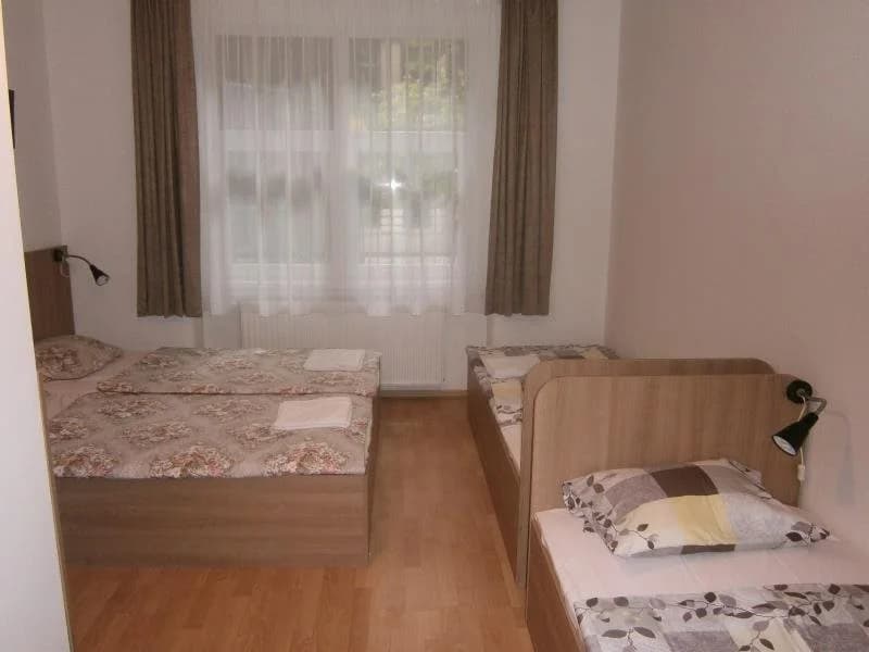 Fanni Budapest Guesthouse - photo 7