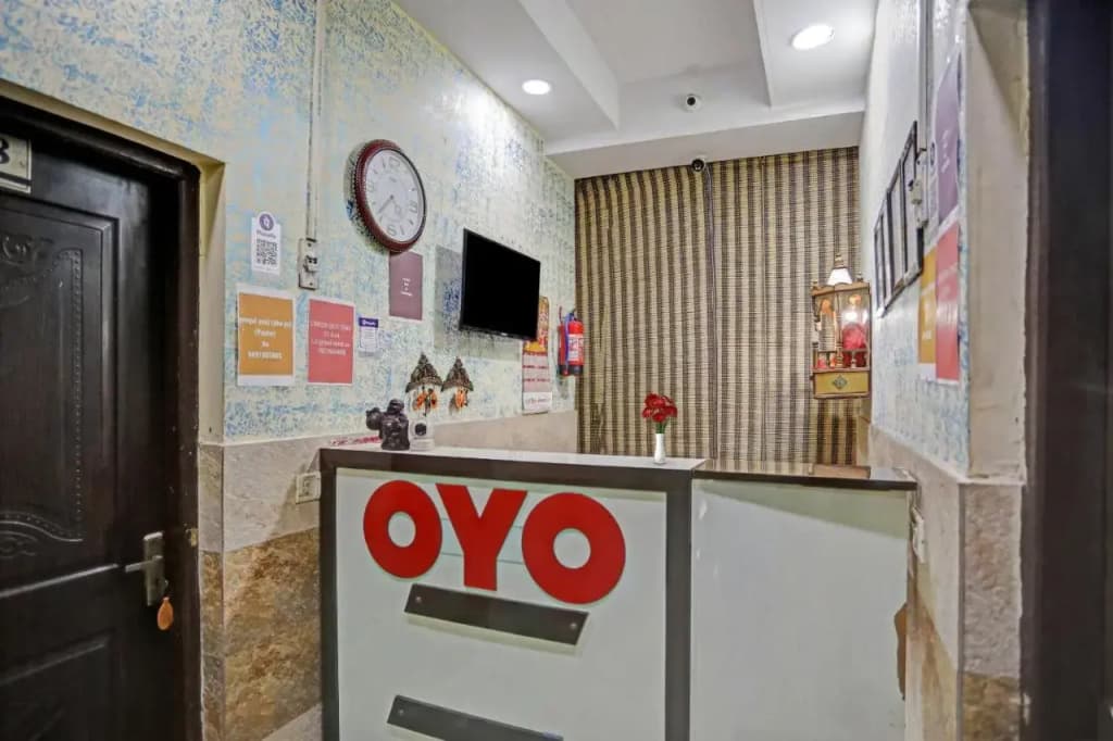 OYO Flagship 80533 Kashvi Palace - photo 2