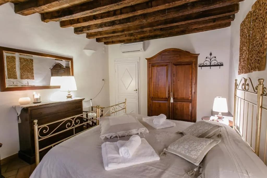 Florence Tower Apartment - photo 3