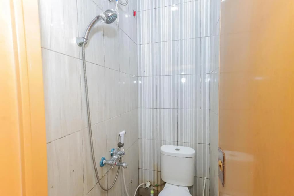 Wisma Basco Syariah by OYO Rooms - photo 5