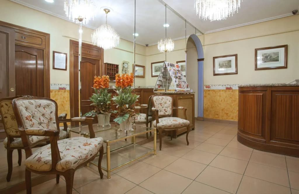 Hostal Maria Luisa - photo 14