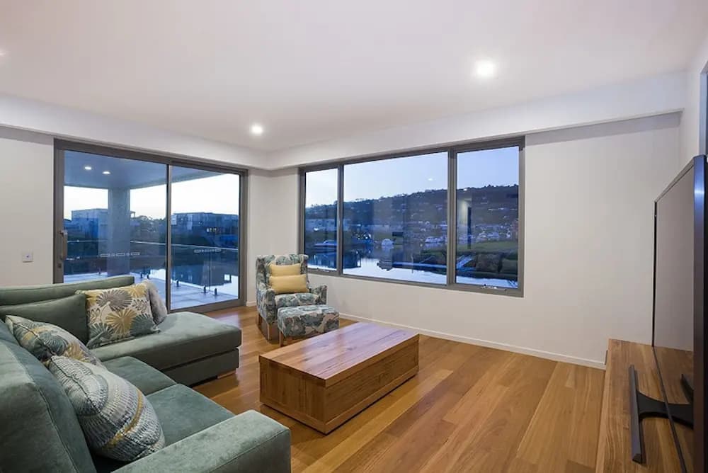 Sovereign Point on the Marina - photo 5