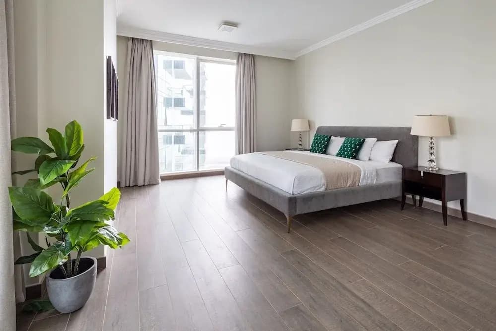 Astonishing & Grand 3BR w/ Beach Views & 2 Balconies! - photo 2