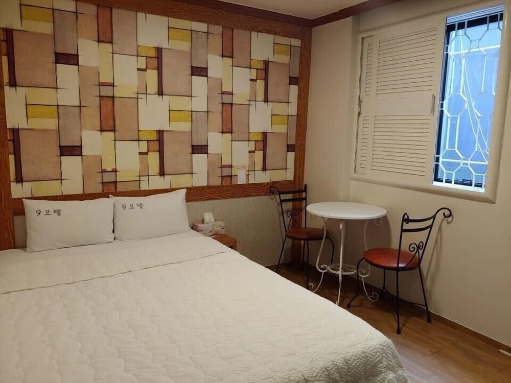 9 Motel - photo 3