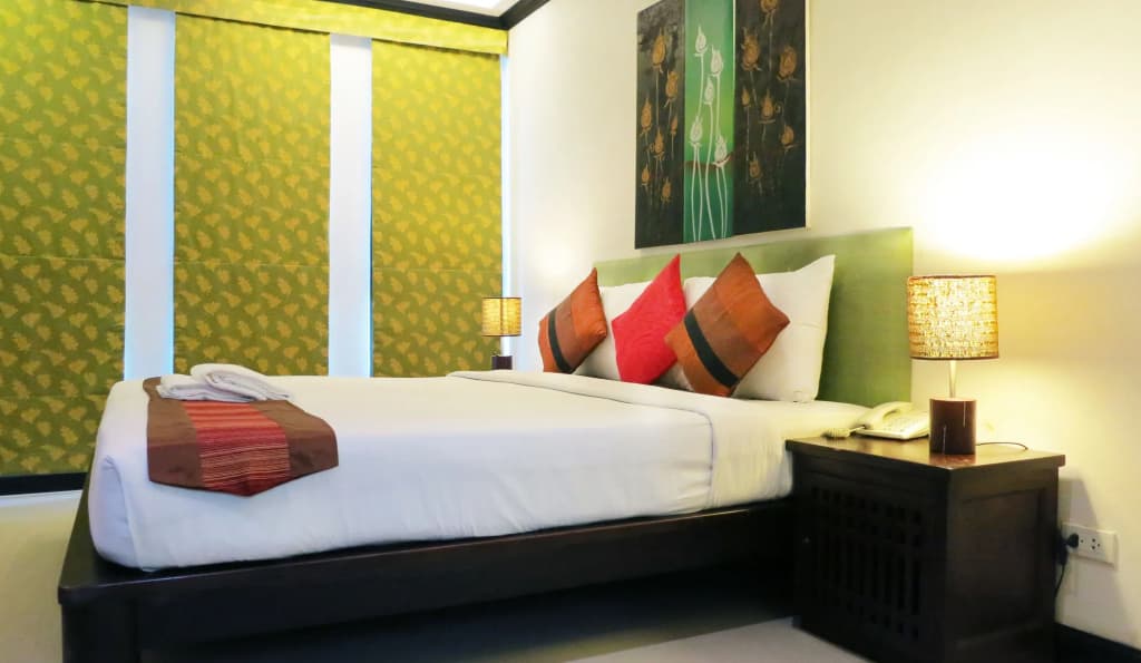Queen Boutique Hotel - photo 7