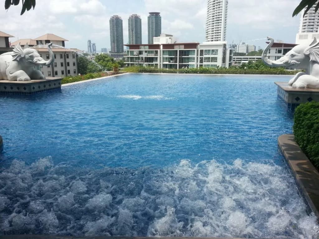 Baan Sathorn Riverfront - photo 10