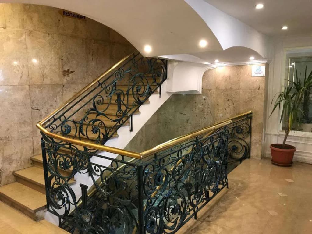 Royal Marshal Hotel - photo 12
