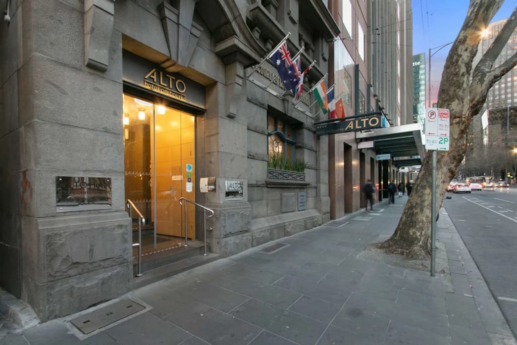 Alto Hotel on Bourke - main photo
