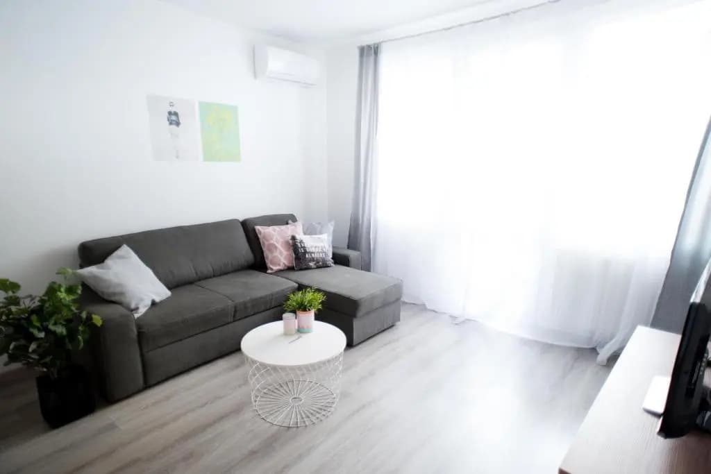 Grand Trees Apartment - photo 2