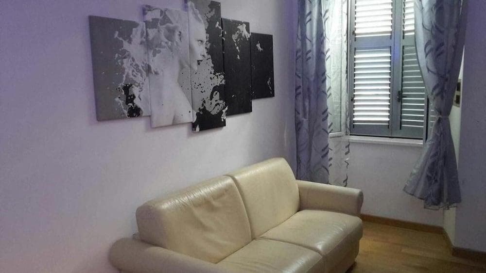 New Rome House - photo 10